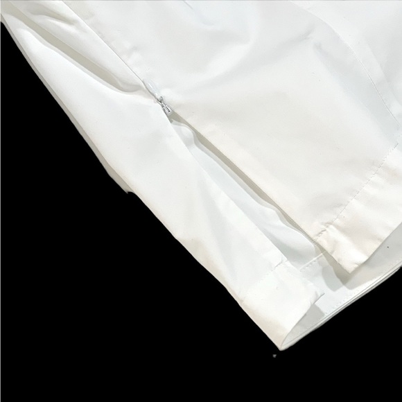 Talbots Petite Sleeveless white top with neckline Tuck Pleats and Side Zipper - Picture 4 of 8